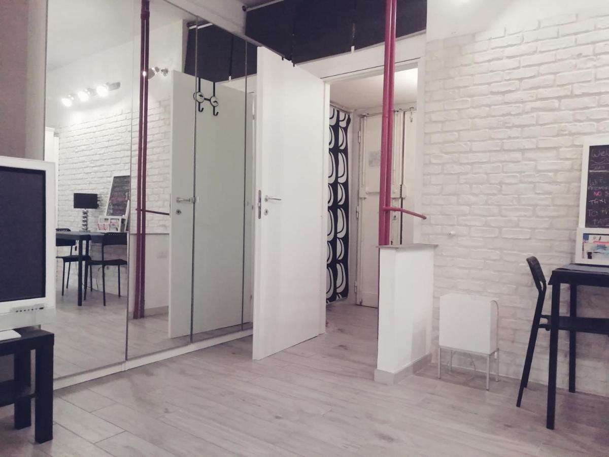 White Apartment Roma Exterior foto